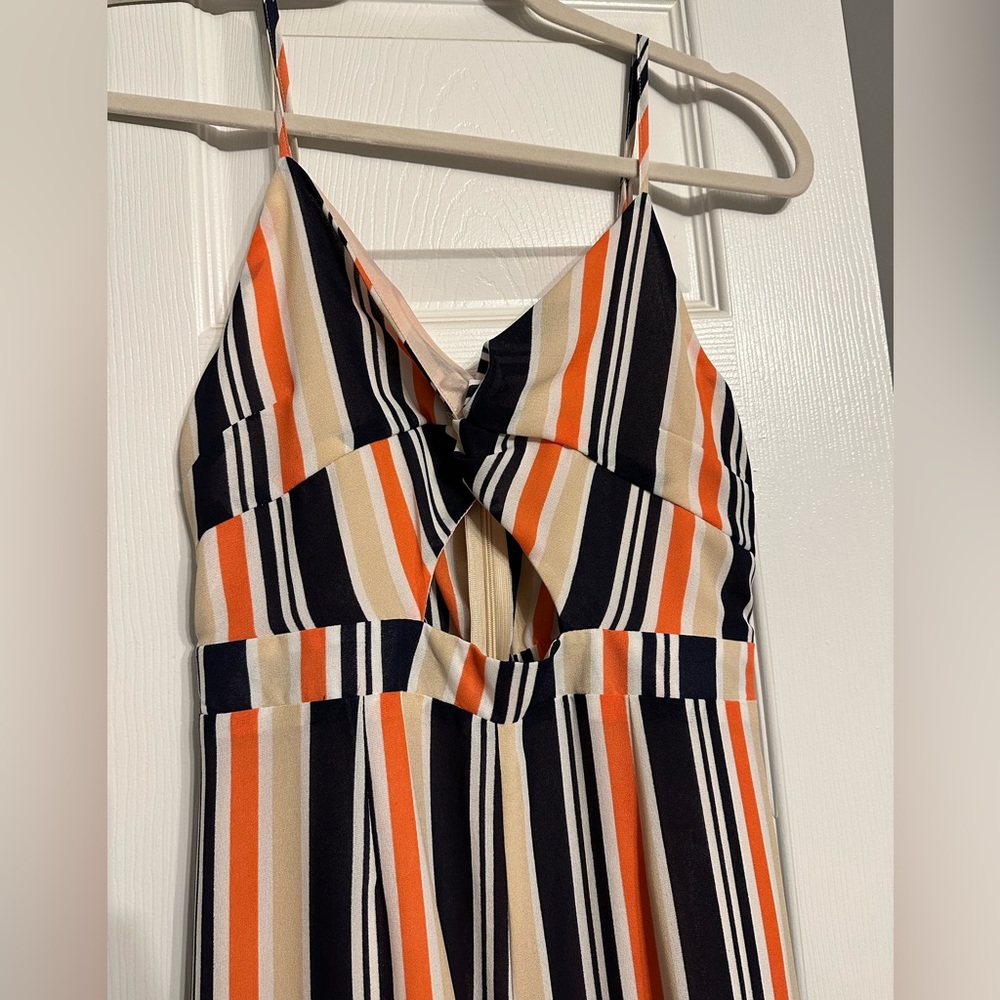 A.Peach jumpsuit